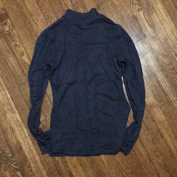 Seduction gray long sleeve soft shirt - Picture 2 of 2